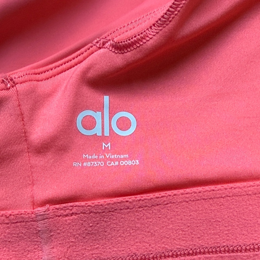 ALO Airlift Advantage Racerback Bra size M - Picture 6 of 6